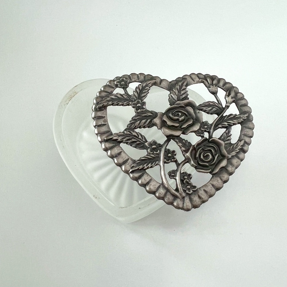 Heart Shaped Glass Trinket Holder With Pewter Heart Lid